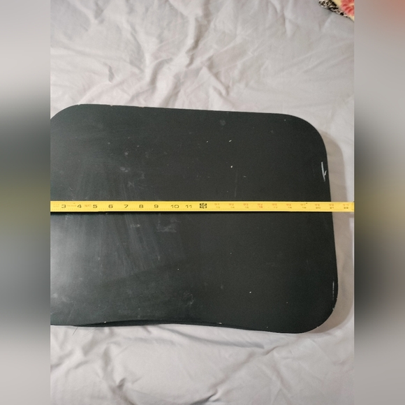 Lab desk - Picture 8 of 9